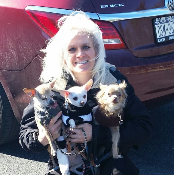 Meet your Posher, Laura - Picture 4 of 7